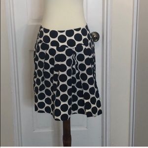 Banana Republic Navy and Off white polka dot skirt